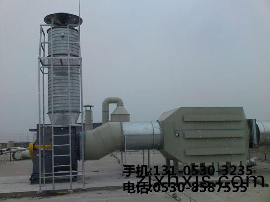 活(huo)性炭吸(xi)坿除臭(chou)設(she)備(bei)